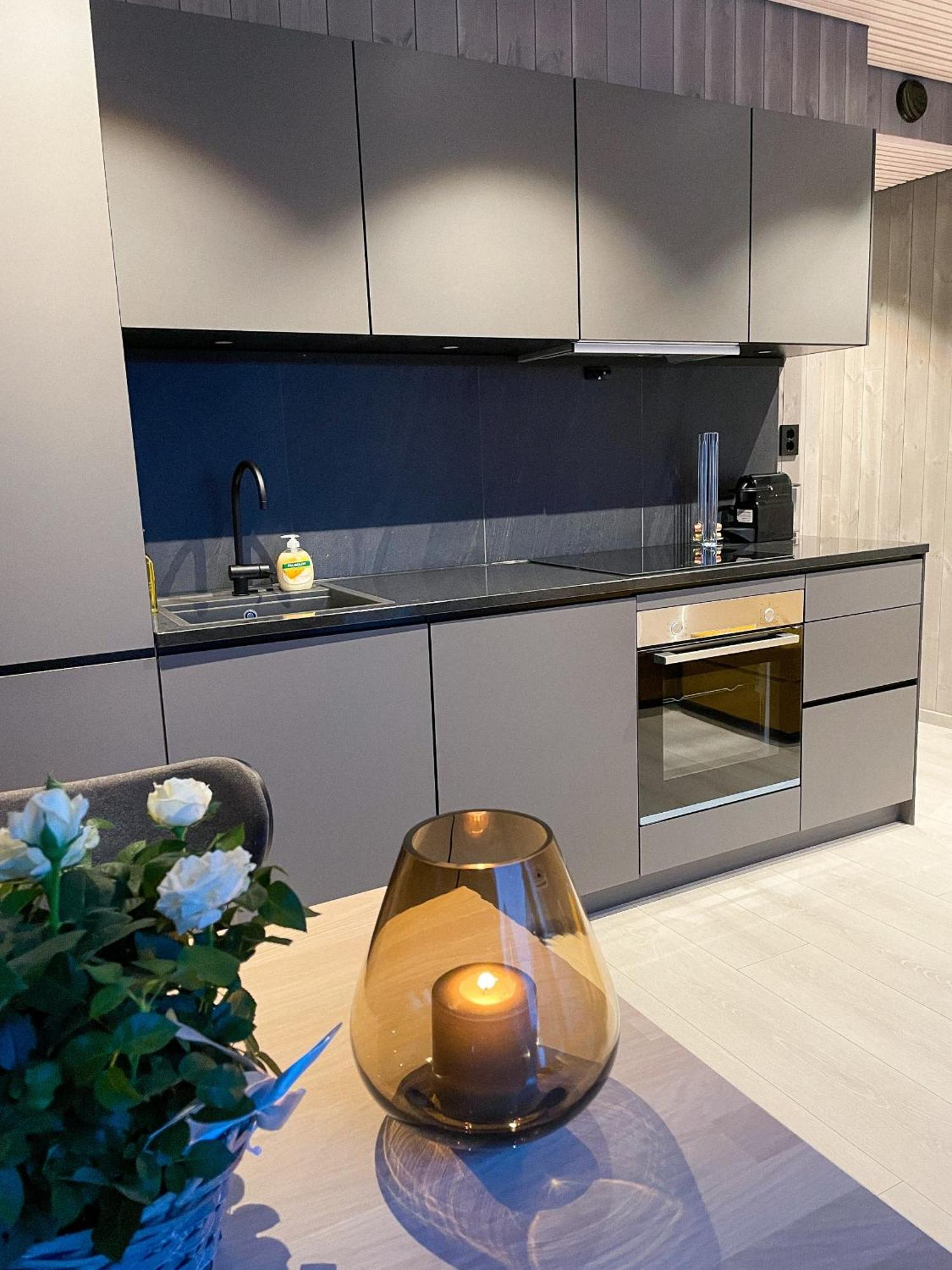 Henningsvaer Lofoten New Apartment Extérieur photo